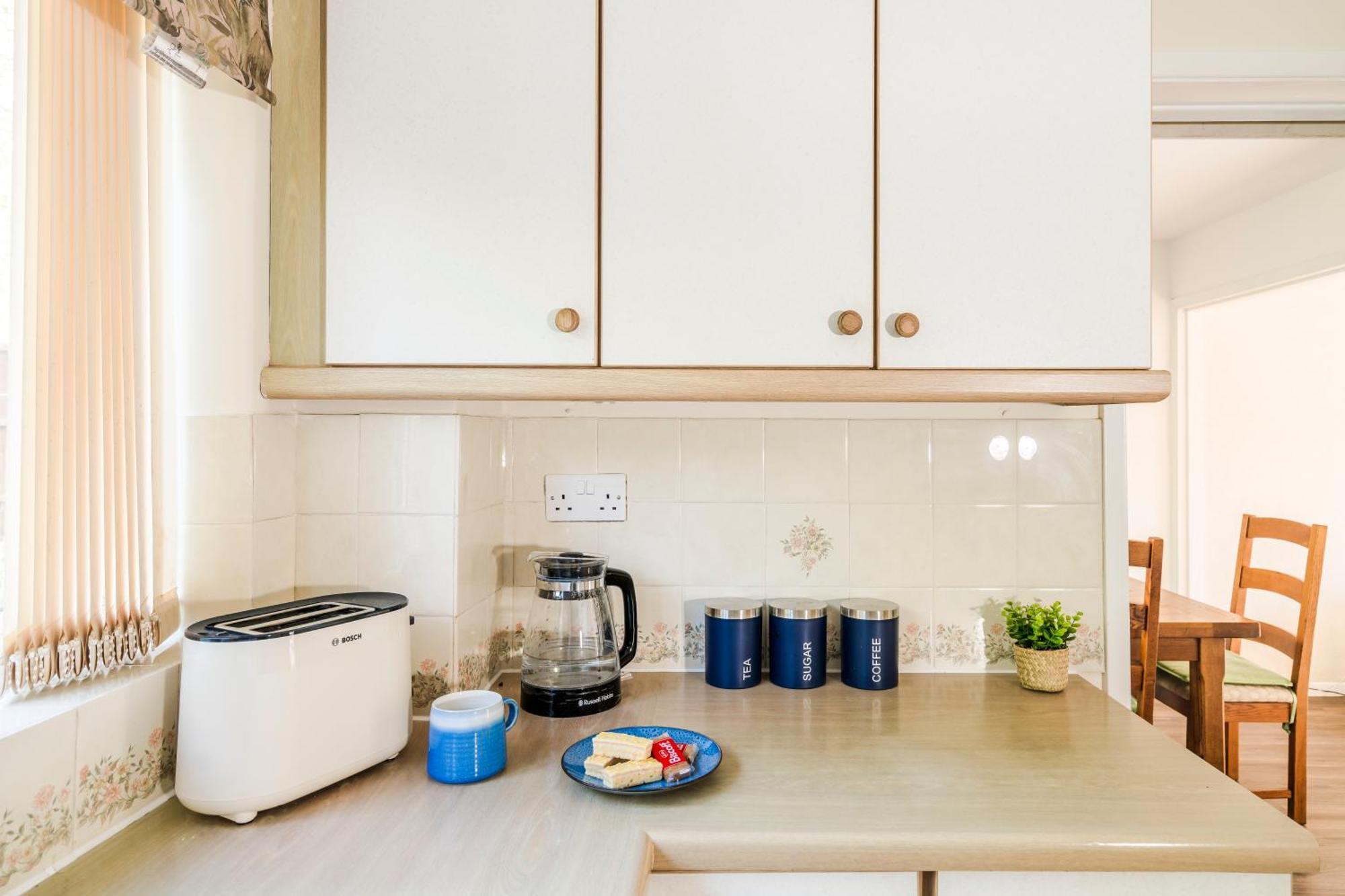 Leicester Oadby 4 Bed Home, 8 Guests, Park 5 Cars Экстерьер фото