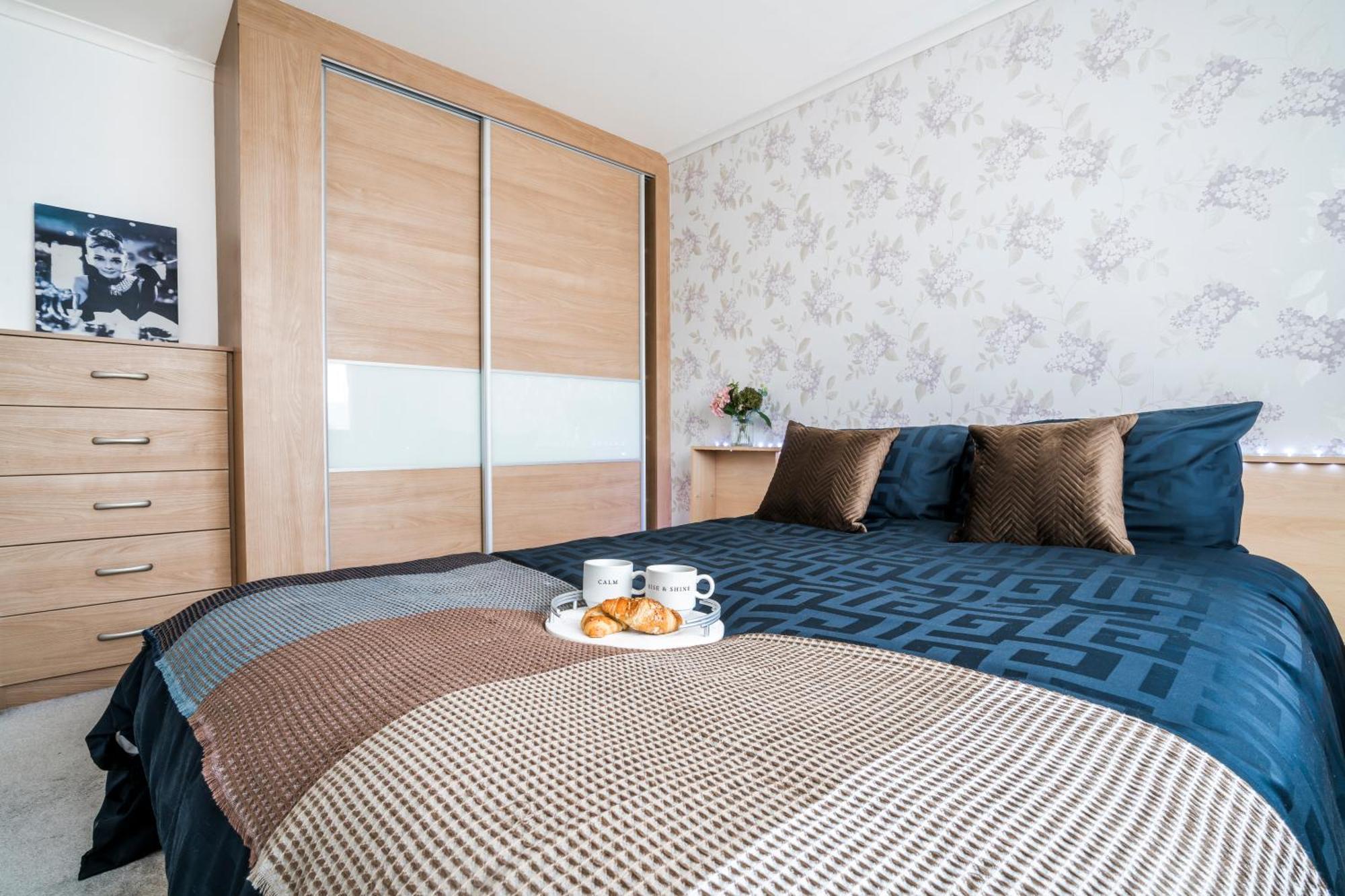 Leicester Oadby 4 Bed Home, 8 Guests, Park 5 Cars Экстерьер фото